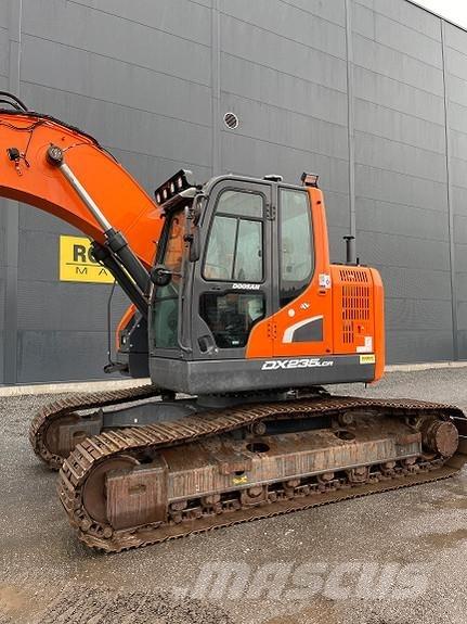 Doosan DX235LC-5 Escavadeiras de esteiras
