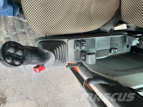 Doosan DX235LC-5 Escavadeiras de esteiras
