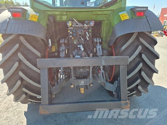 Fendt 211 Tratores Agrícolas usados