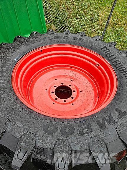 Fendt 300 Tratores Agrícolas usados