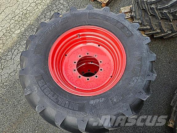 Fendt 700 Tratores Agrícolas usados