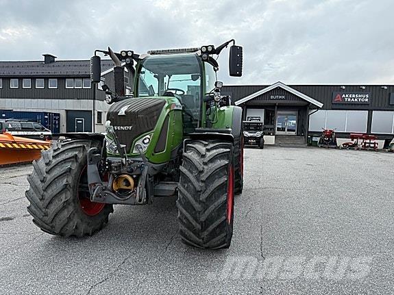 Fendt 724 VARIO Tratores Agrícolas usados