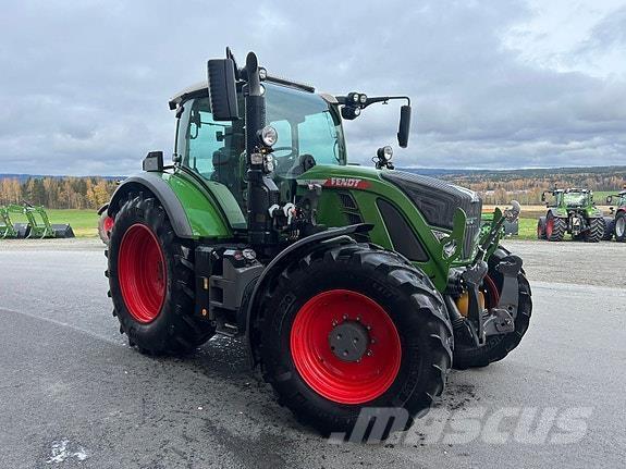 Fendt 724 VARIO Tratores Agrícolas usados