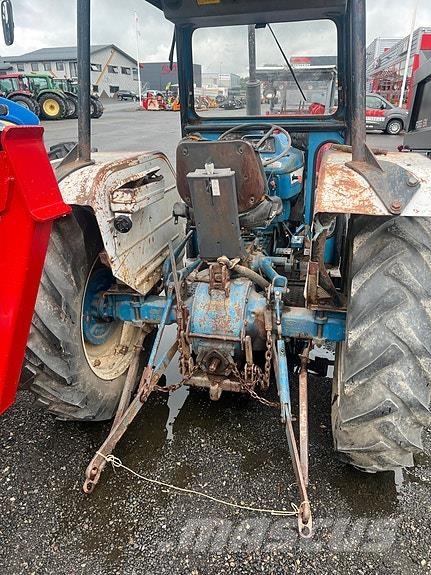 Ford 2600 Tratores Agrícolas usados