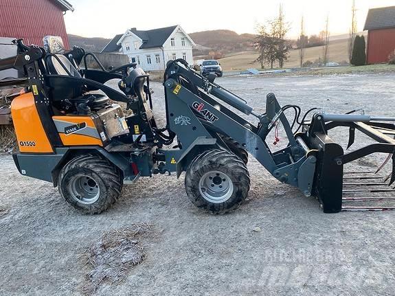 GiANT G1500 Manipulador telescópico