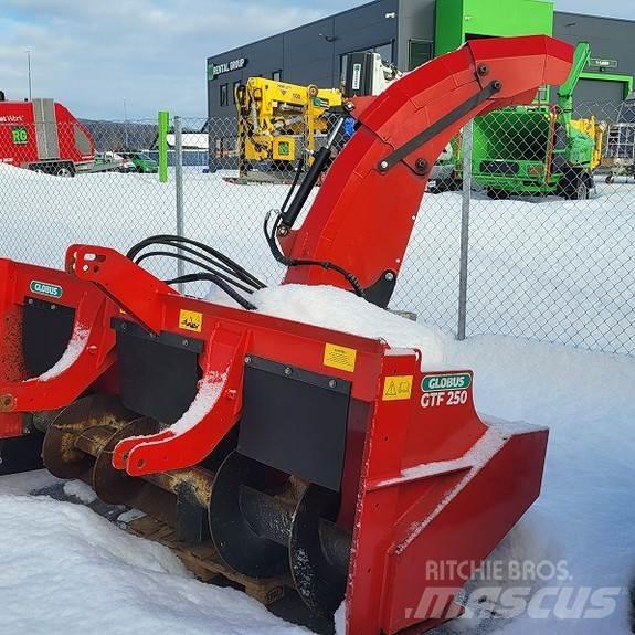 Globus GTF250 Lançadores de neve