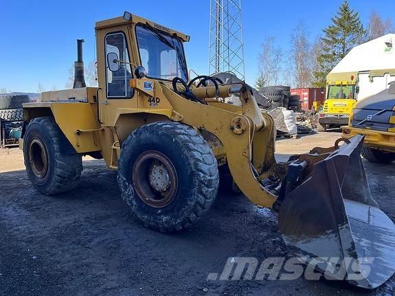 Hanomag 44D med HK. Carregadeiras de rodas