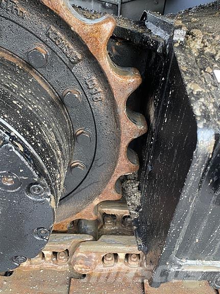 JCB 2020 Escavadeiras de esteiras