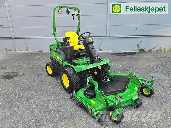 John Deere 1580 Espaços verdes - Outros
