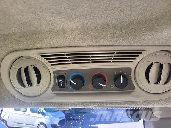 John Deere 5100 R Tratores Agrícolas usados