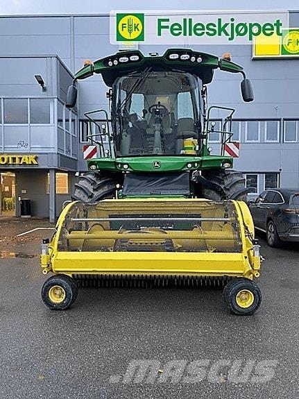 John Deere 8400 Gadanheiras-fileiras