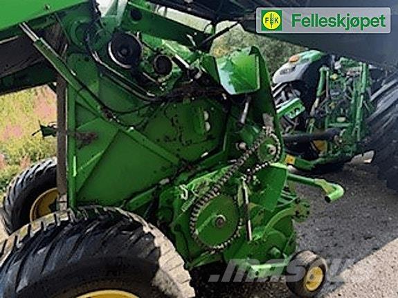 John Deere F440R Enfardadeira de rolos