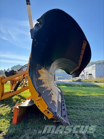 Meiren 2011 Lâminas de neve e arados