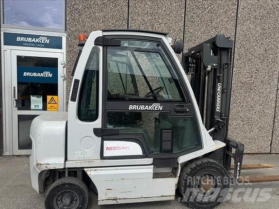 Nissan FD25 45434 Empilhadores Diesel