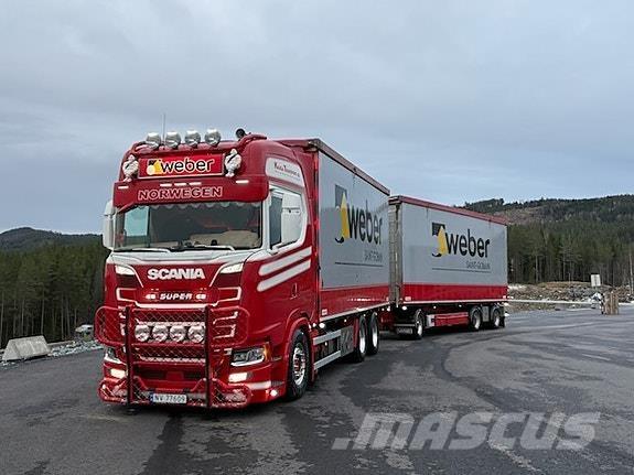 Scania 650 S Caminhões de caixa fechada