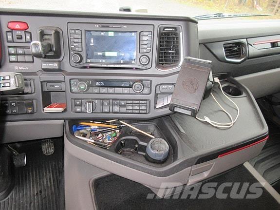 Scania R520 6x2*4 Camiões caixa desmontável com elevador de cabo