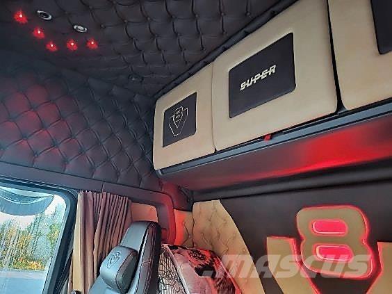 Scania S650A6X2NB Cavalos Mecânicos