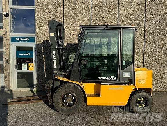 TCM FD35 Empilhadores Diesel