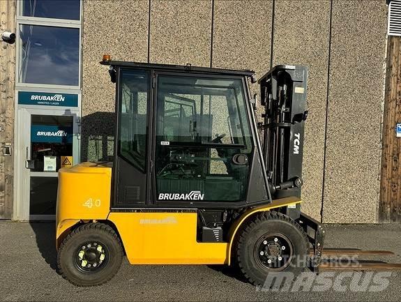 TCM FD35 Empilhadores Diesel