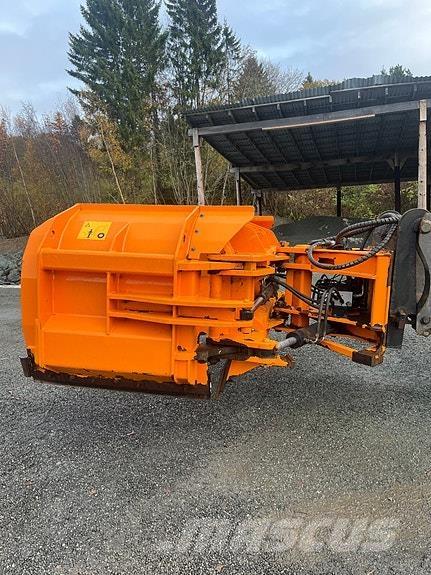 Tellefsdal 4600 H2 Lâminas de neve e arados