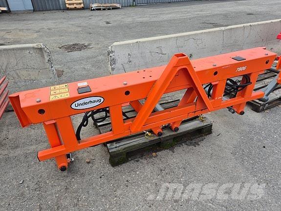 Underhaug 7813 Enfardadeira de rolos