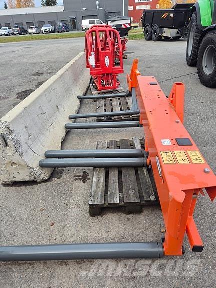 Underhaug 7813 Enfardadeira de rolos