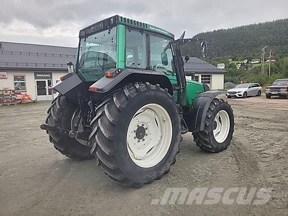 Valtra 6750-4 Tratores Agrícolas usados