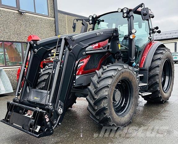 Valtra G135 Active Tratores Agrícolas usados