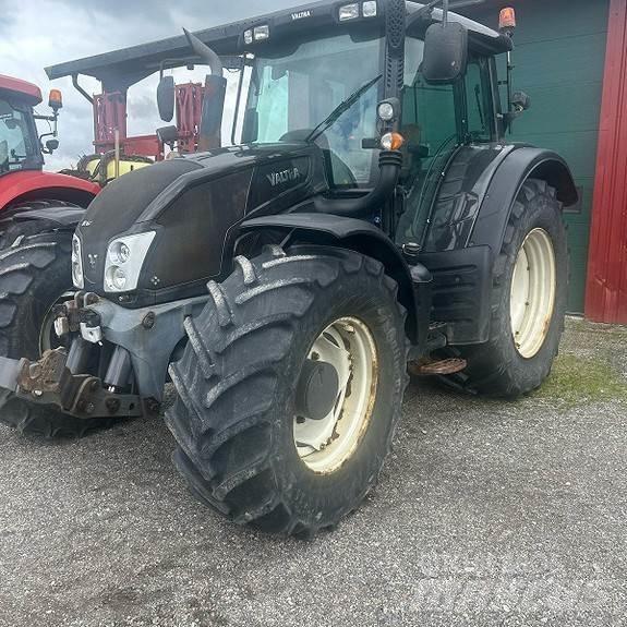Valtra N163 Direct Tratores Agrícolas usados