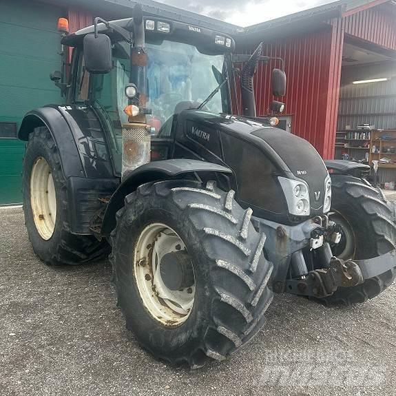 Valtra N163 Direct Tratores Agrícolas usados