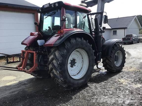 Valtra N163Direct Tratores Agrícolas usados