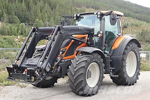 Valtra N174 D Tratores Agrícolas usados