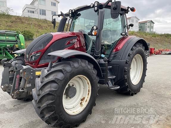 Valtra N174A Tratores Agrícolas usados