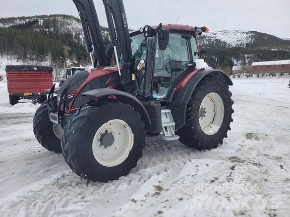 Valtra N174H Tratores Agrícolas usados