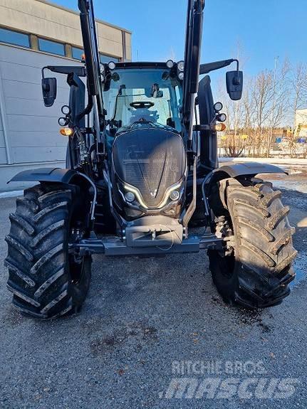 Valtra N175 Tratores Agrícolas usados