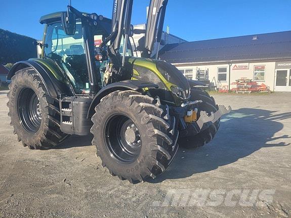 Valtra N175D Tratores Agrícolas usados