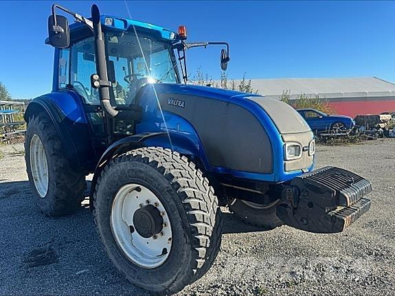 Valtra T150 Tratores Agrícolas usados