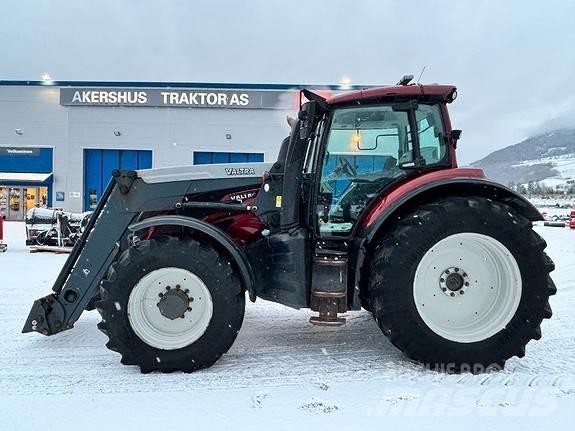 Valtra T174eD Tratores Agrícolas usados