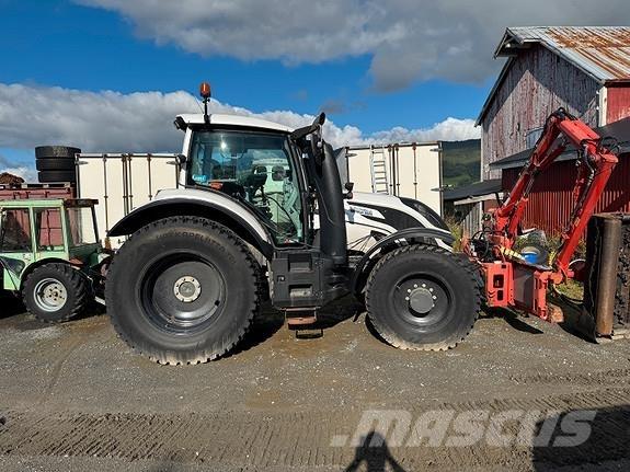 Valtra T214 Versu Tratores Agrícolas usados