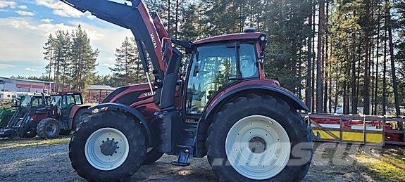 Valtra T234 Tratores Agrícolas usados