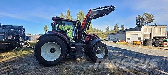 Valtra T234 Tratores Agrícolas usados