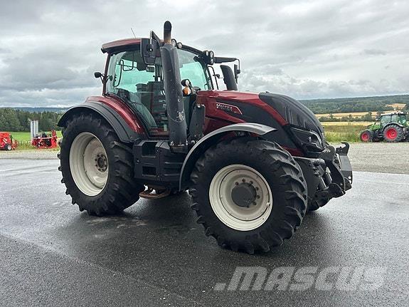 Valtra T234 Tratores Agrícolas usados