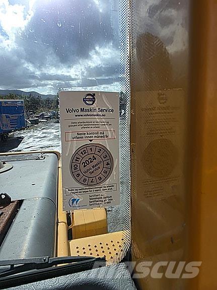 Volvo L90E Carregadeiras de rodas