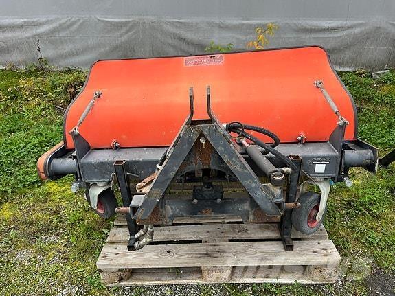   Outros limpa-neves e máquinas de limpeza viária