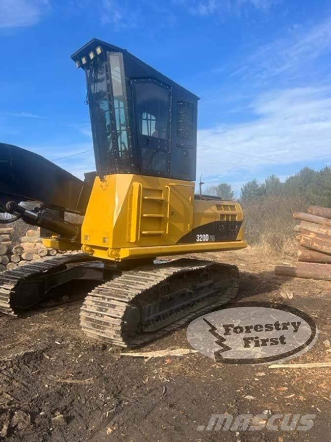 CAT 320D FM Carregadores