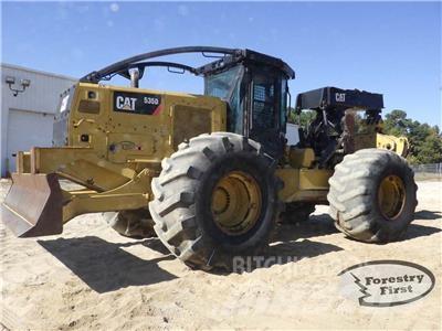 CAT 535D Rechegadores