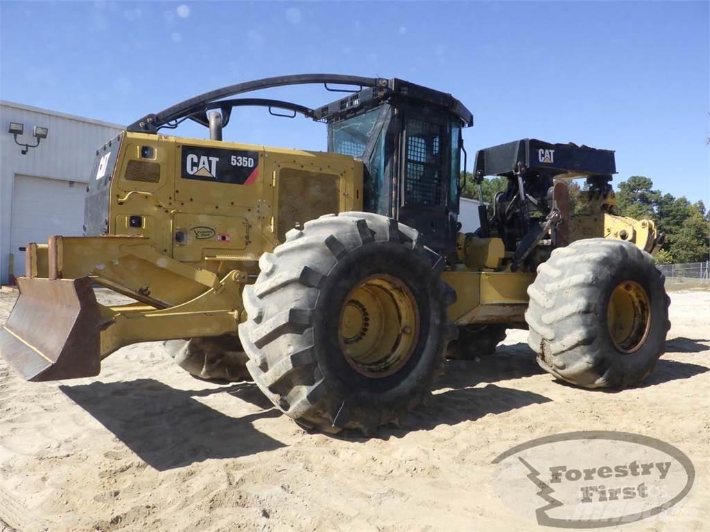 CAT 535D Rechegadores