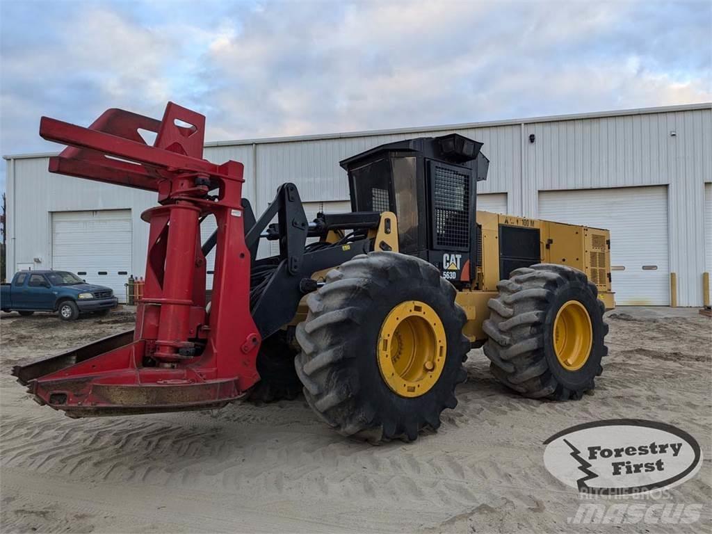 CAT 563D Cegadeiras