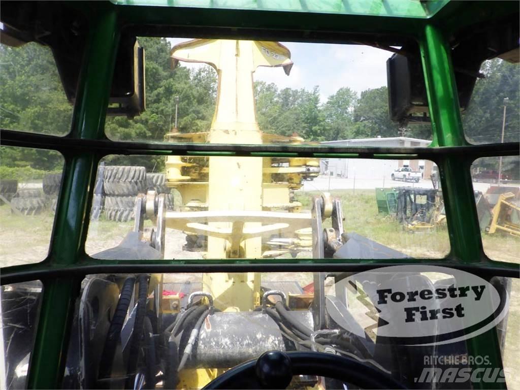 John Deere 843K Cegadeiras