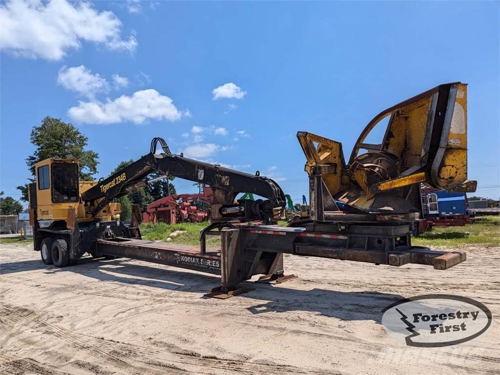 Tigercat 234B Carregadores